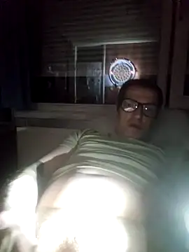 Snapshot of kristof_keyser chatting on January 31, 11:58 pm kristof keyser online show from January 31, 11:58 pm