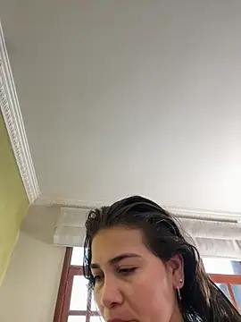 aurora divine online show from October 19, 1:12 pm