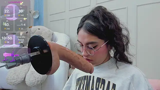 MadyJackson online show from September 16, 11:55 am