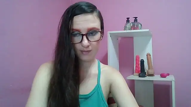 Snapshot of LolaBoobs chatting on April 20, 7:22 am LolaBoobs online show from April 20, 7:22 am