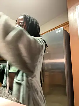 Snapshot of choclatepeaach chatting on October 29, 2:52 pm choclatepeaach online show from October 29, 2:52 pm