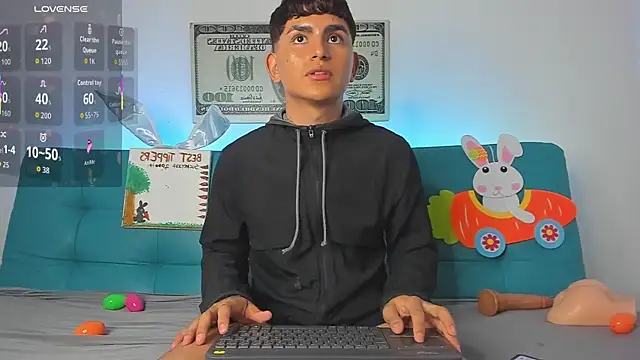 Lyam ap online show from April 4, 4:11 am