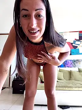 Snapshot of feetqueen96 chatting on October 7, 11:51 am feetqueen96 online show from October 7, 11:51 am