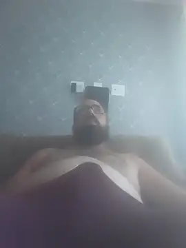 Gordinho quietinho online show from January 2, 2:24 pm