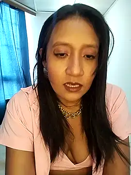 Snapshot of cami_victoria chatting on October 3, 7:22 pm cami victoria online show from October 3, 7:22 pm