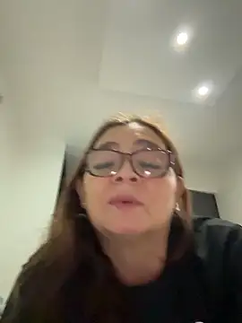 AntonellaAlondra4 online show from March 26, 4:29 am