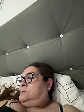 AntonellaAlondra4 online show from May 30, 12:35 pm