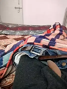 Snapshot of Sanjaysharmarbl chatting on December 23, 10:46 am Sanjaysharmarbl online show from December 23, 10:46 am