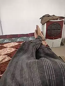 Snapshot of Sanjaysharmarbl chatting on February 12, 8:42 am Sanjaysharmarbl online show from February 12, 8:42 am