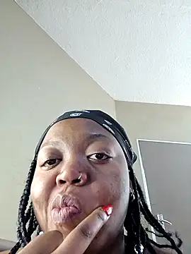 Snapshot of slimcate91 chatting on April 12, 2:00 pm slimcate91 online show from April 12, 2:00 pm