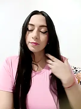 Snapshot of AlondraMendez chatting on September 14, 2:44 am AlondraMendez online show from September 14, 2:44 am