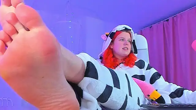 NielletaBlossom online show from February 3, 8:35 pm