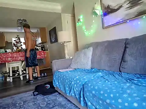 Snapshot of TeacherCreator chatting on December 22, 6:15 pm TeacherCreator online show from December 22, 6:15 pm