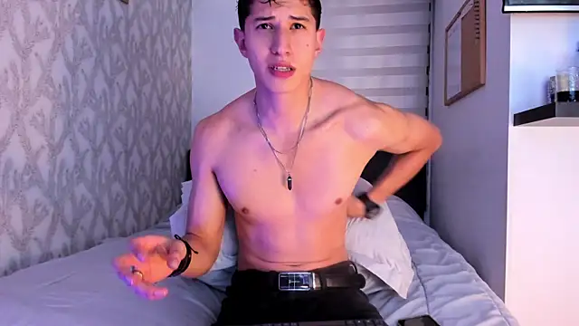 Snapshot of Dorianmistery2322_ chatting on March 5, 11:27 pm Dorianmistery2322 online show from March 5, 11:27 pm