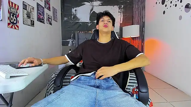 jason graeats online show from February 13, 4:30 am