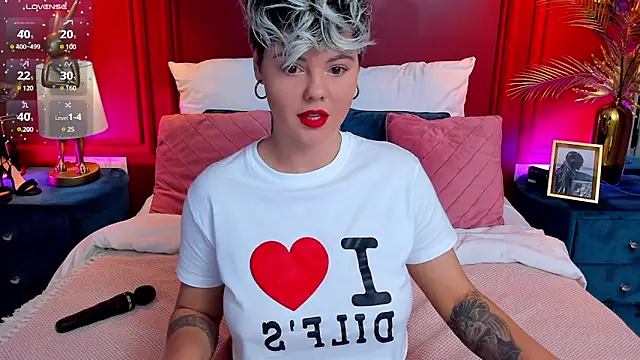 Snapshot of Lady_AliBi chatting on February 15, 1:27 pm Lady AliBi online show from February 15, 1:27 pm