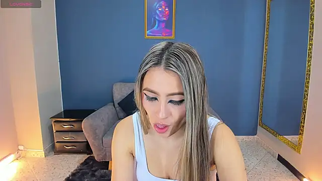 miacarperr1 online show from February 3, 1:30 am