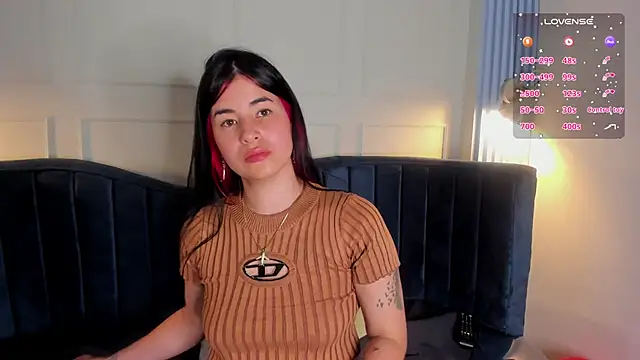 Snapshot of Nina_Harper chatting on December 24, 5:34 pm Nina Harper online show from December 24, 5:34 pm