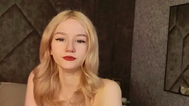 NaomiLoys online show from February 28, 10:49 am