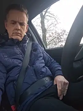 Snapshot of Hectorthyssen1 chatting on February 2, 3:55 pm Hectorthyssen1 online show from February 2, 3:55 pm