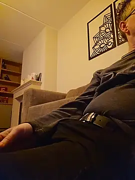 Snapshot of Hectorthyssen1 chatting on February 4, 11:20 pm Hectorthyssen1 online show from February 4, 11:20 pm