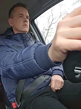 Snapshot of Hectorthyssen1 chatting on February 10, 4:00 pm Hectorthyssen1 online show from February 10, 4:00 pm