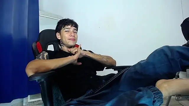 Zacktk7 online show from December 20, 2:08 am