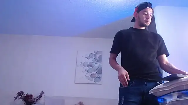 Snapshot of Bedobigcock chatting on September 16, 3:18 am Bedobigcock online show from September 16, 3:18 am