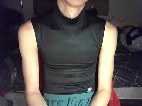 Snapshot of lyus1111 chatting on June 15, 4:53 pm lyus1111 online show from June 15, 4:53 pm