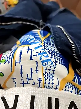 crrazy boy1  online show from October 2, 6:31 am