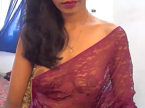 Snapshot of sexy_janu25 chatting on April 19, 5:29 am sexy janu25 online show from April 19, 5:29 am