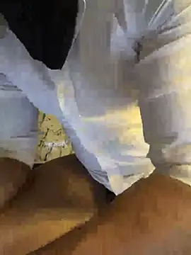 Snapshot of mikemacluffy chatting on February 12, 6:19 pm mikemacluffy online show from February 12, 6:19 pm