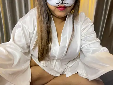 Snapshot of ankita-bonggirl chatting on February 7, 6:02 pm ankita-bonggirl online show from February 7, 6:02 pm