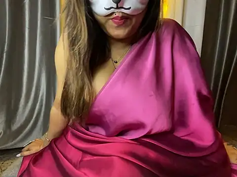 Snapshot of ankita-bonggirl chatting on February 18, 6:15 pm ankita-bonggirl online show from February 18, 6:15 pm