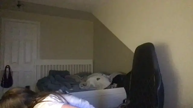 Snapshot of lexie_lilacs chatting on February 14, 10:47 pm lexie lilacs online show from February 14, 10:47 pm