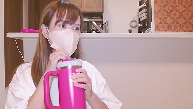  hina chan  online show from May 8, 1:27 pm