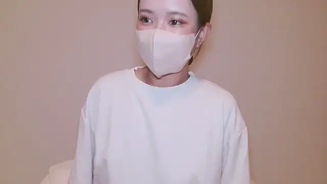 Snapshot of _hina_chan_ chatting on July 22, 2:09 pm hina chan online show from July 22, 2:09 pm