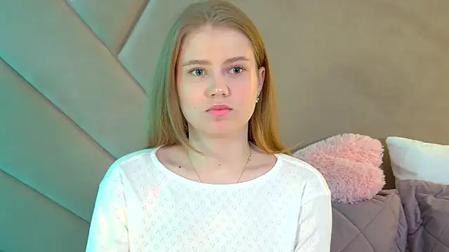 SelinSwarovski online show from March 8, 3:38 pm