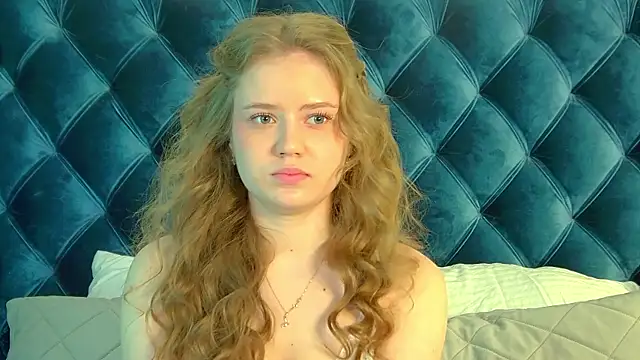 SelinSwarovski online show from March 24, 4:45 pm