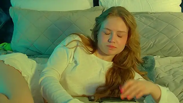 SelinSwarovski online show from March 26, 4:29 am