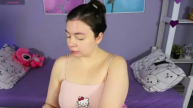 AlisaAnsom online show from December 3, 8:05 am