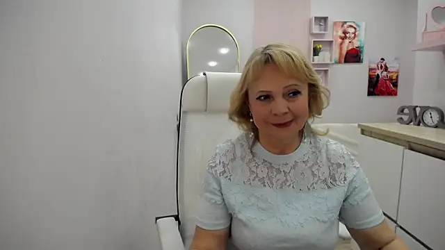 Milla Cutie18 online show from April 1, 5:08 am