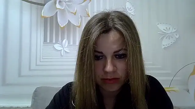 Snapshot of TinaFun4u chatting on March 19, 8:46 pm TinaFun4u online show from March 19, 8:46 pm