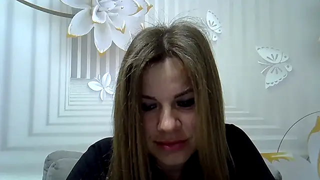 Snapshot of TinaFun4u chatting on March 22, 1:53 am TinaFun4u online show from March 22, 1:53 am
