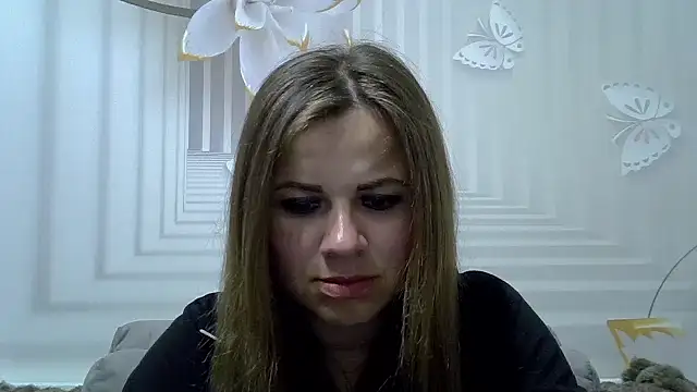 Snapshot of TinaFun4u chatting on April 6, 7:59 pm TinaFun4u online show from April 6, 7:59 pm