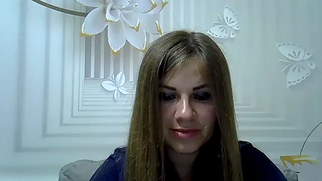 Snapshot of TinaFun4u chatting on June 9, 8:42 pm TinaFun4u online show from June 9, 8:42 pm
