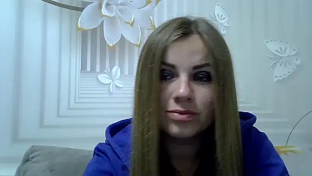 Snapshot of TinaFun4u chatting on June 15, 8:33 pm TinaFun4u online show from June 15, 8:33 pm