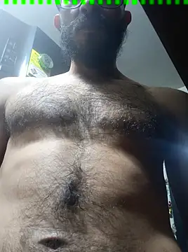 Snapshot of hairyserious chatting on December 6, 3:08 am hairyserious online show from December 6, 3:08 am