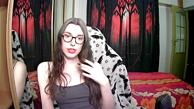 Snapshot of bluerose00 chatting on March 7, 6:11 pm bluerose00 online show from March 7, 6:11 pm