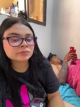 alissonfernandez  online show from July 13, 4:10 pm